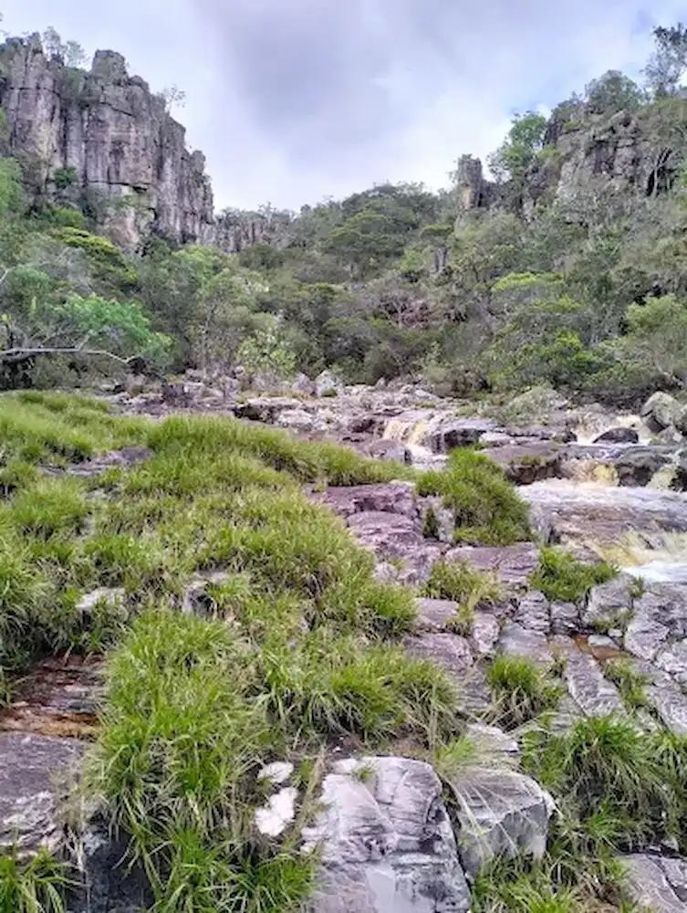 Cachoeira Coca-Cola em São João d'Aliança, divisa com Alto Paraíso