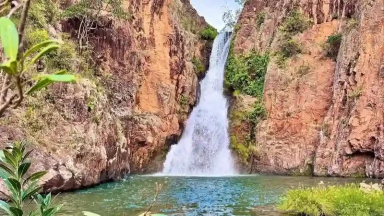Cachoeira Macaquinhos - São João d'liança - Chapada dos Veadeiros