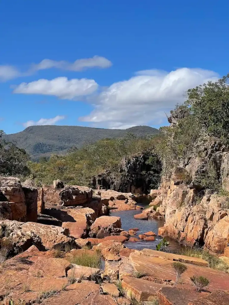 trilha alta do complexo macacão