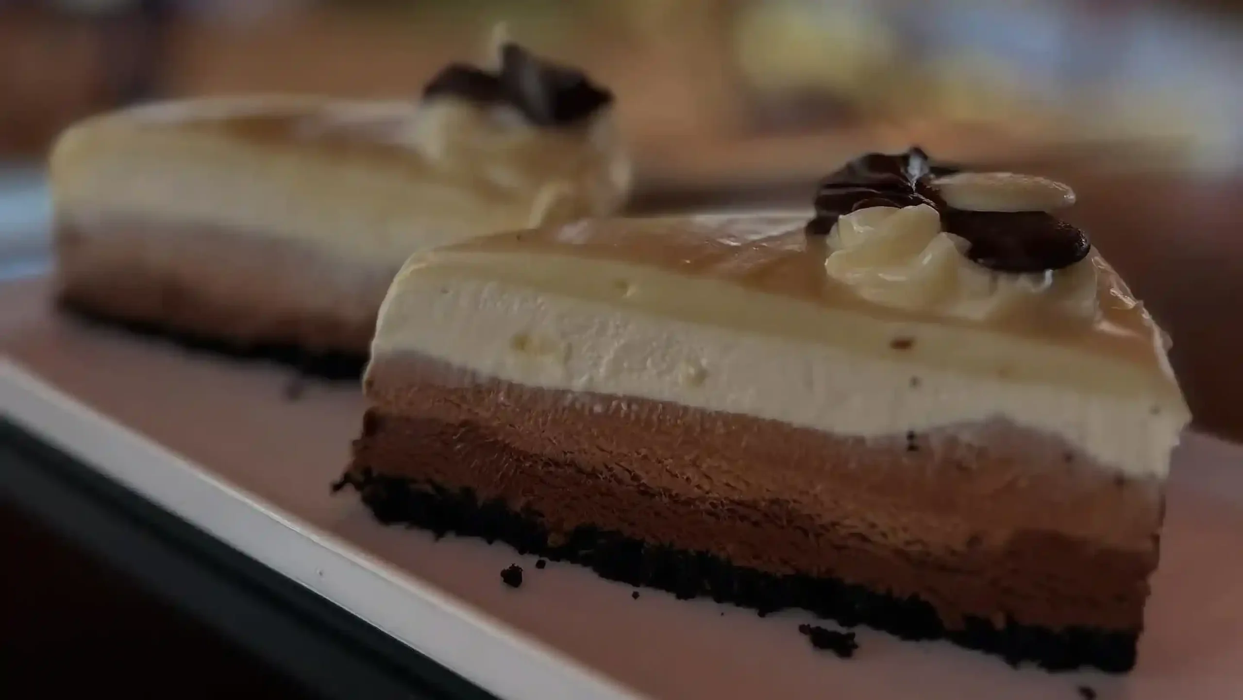 D'Luna Café apresenta uma deliciosa tortar de chocolate