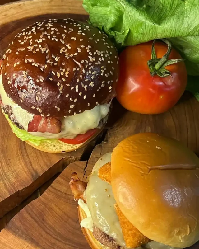 legião burguer sanduiche