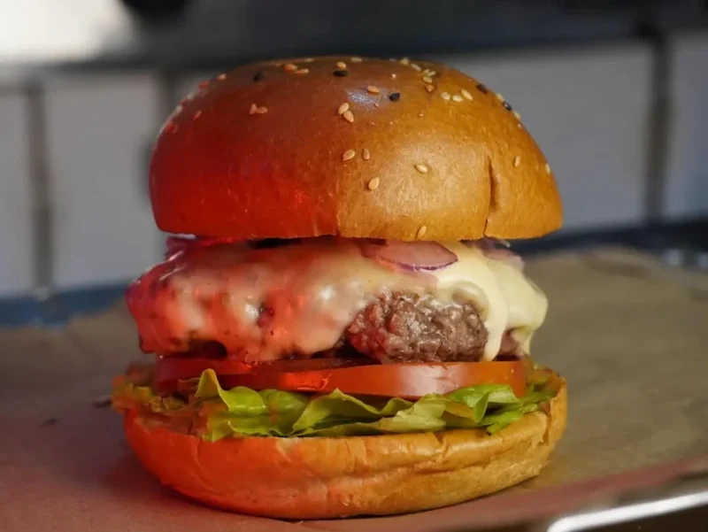 legião burguer sanduiche