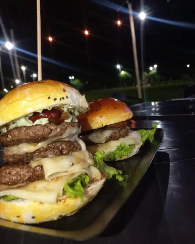 Os Moreno's sanduiche - São João d'Aliança - Chapada dos Veadeiros