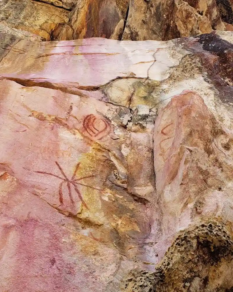 Pintura rupestre em Colinas do Sul